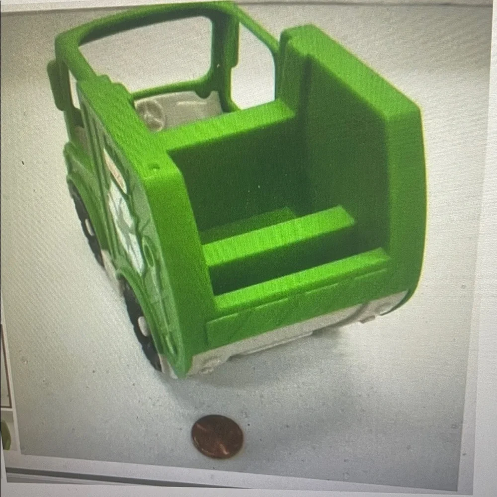 Fisher Price Little People GREEN GARBAGE TRASH TRUCK and man